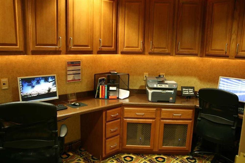 Hampton Inn & Suites Давенпорт Удобства фото