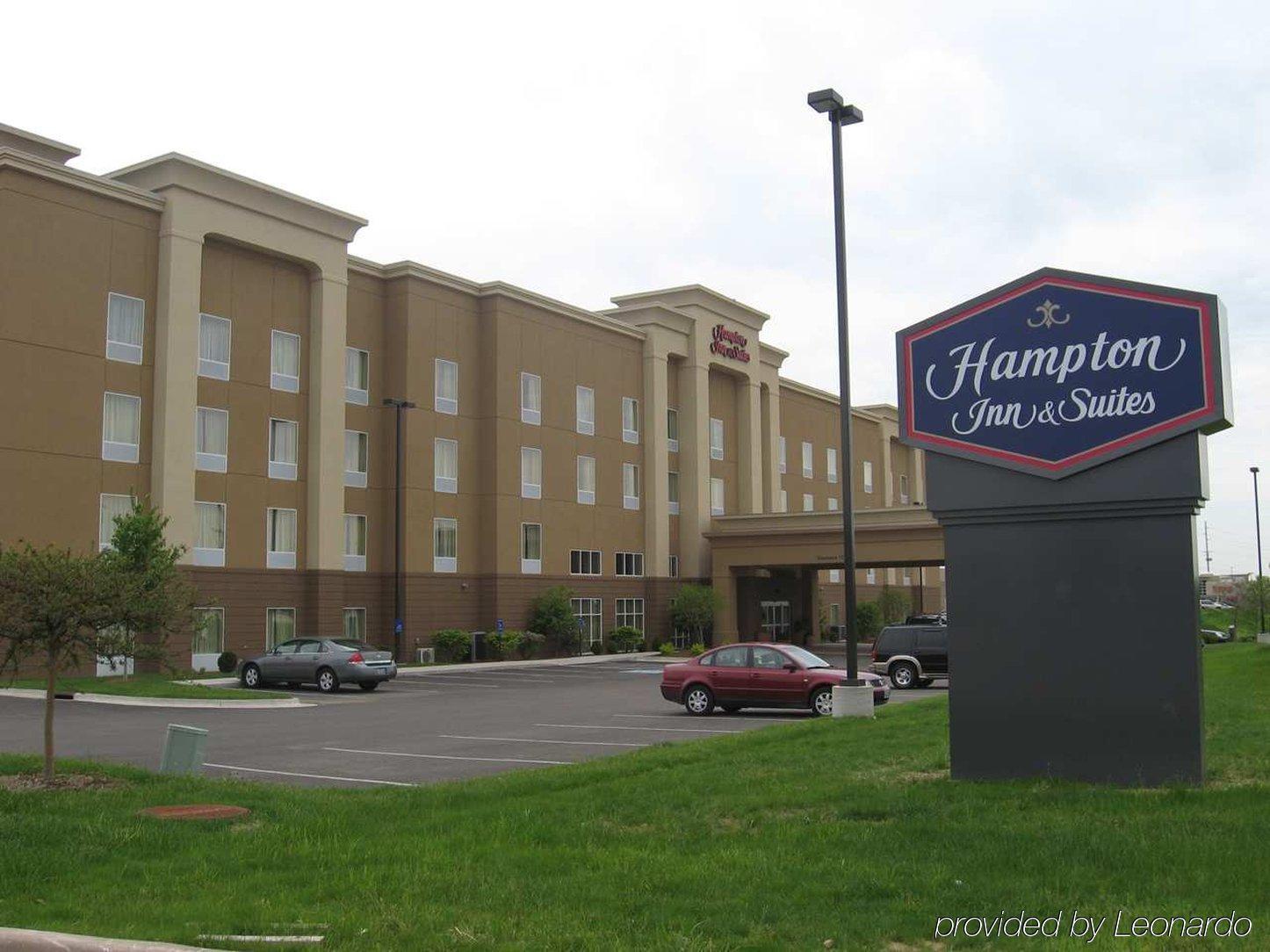 Hampton Inn & Suites Давенпорт Экстерьер фото